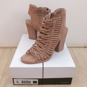 DOLCE VITA Amina Sandal Bootie Taupe Nubuck Heel 8